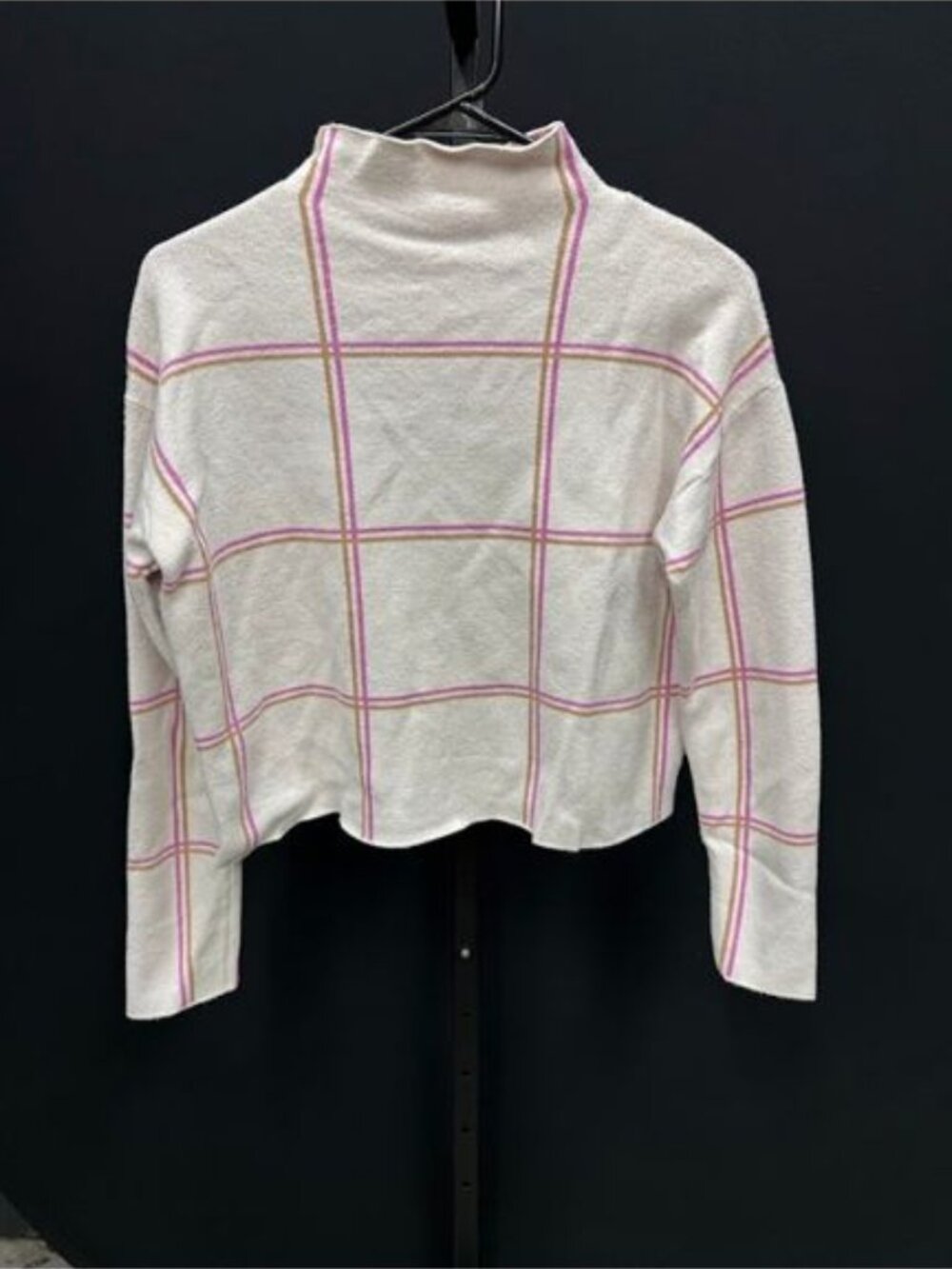 Tahari Plaid Mock Neck Long Sleeve Sweater